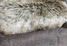 Load image into Gallery viewer, Hoodwinked